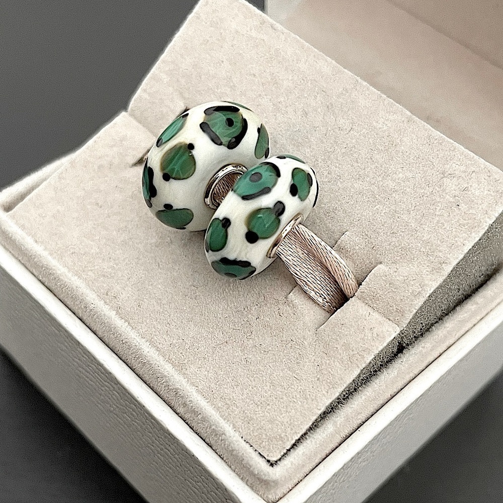 Trollbeads green leopard beads - Picture 2 of 3